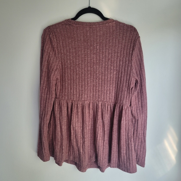 Pink maternity top - Picture 2 of 4